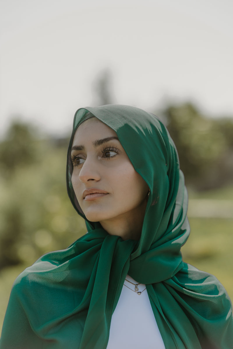 Forest Green Chiffon Hijab with Matching Undercap.