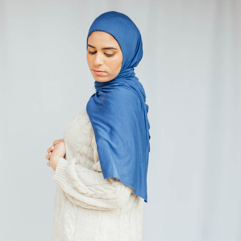 Casual Collection: THE RELIEF SCARF - Navy Jersey – leenashijabs