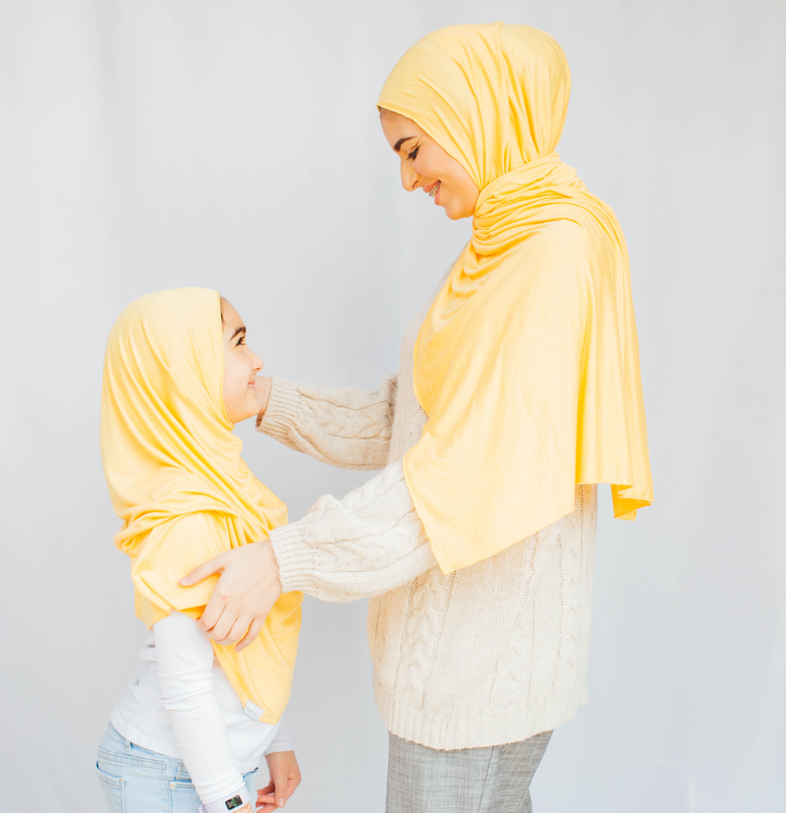 yellow jersey hijab